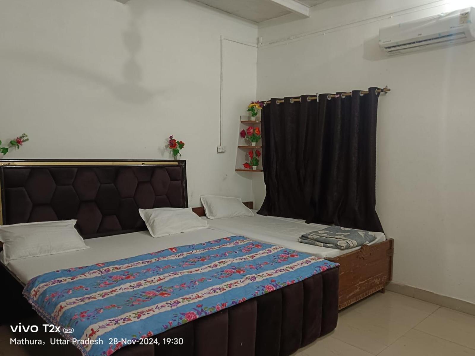 Hotel Hari Krishnam Residency à Mathura Extérieur photo
